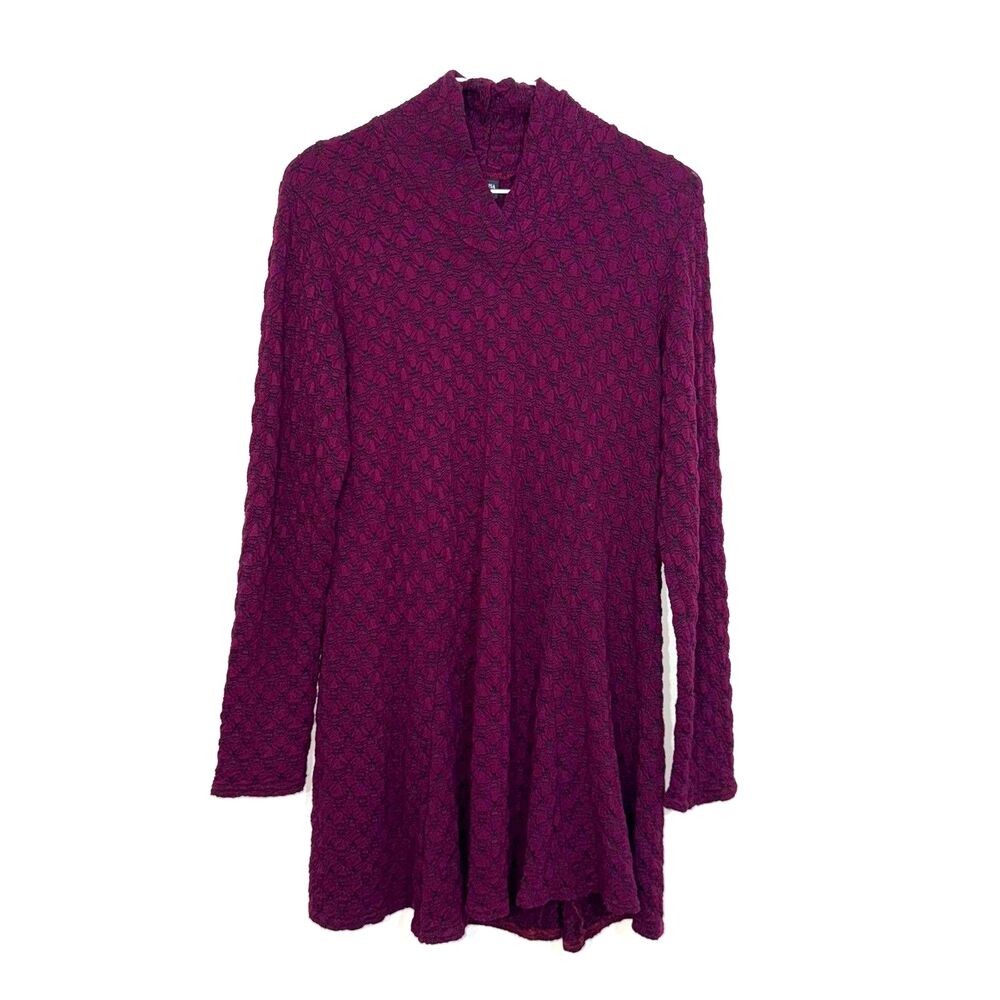 Lisa Bayne High Neck Long Sleeve Tunic - Burgundy Textured M